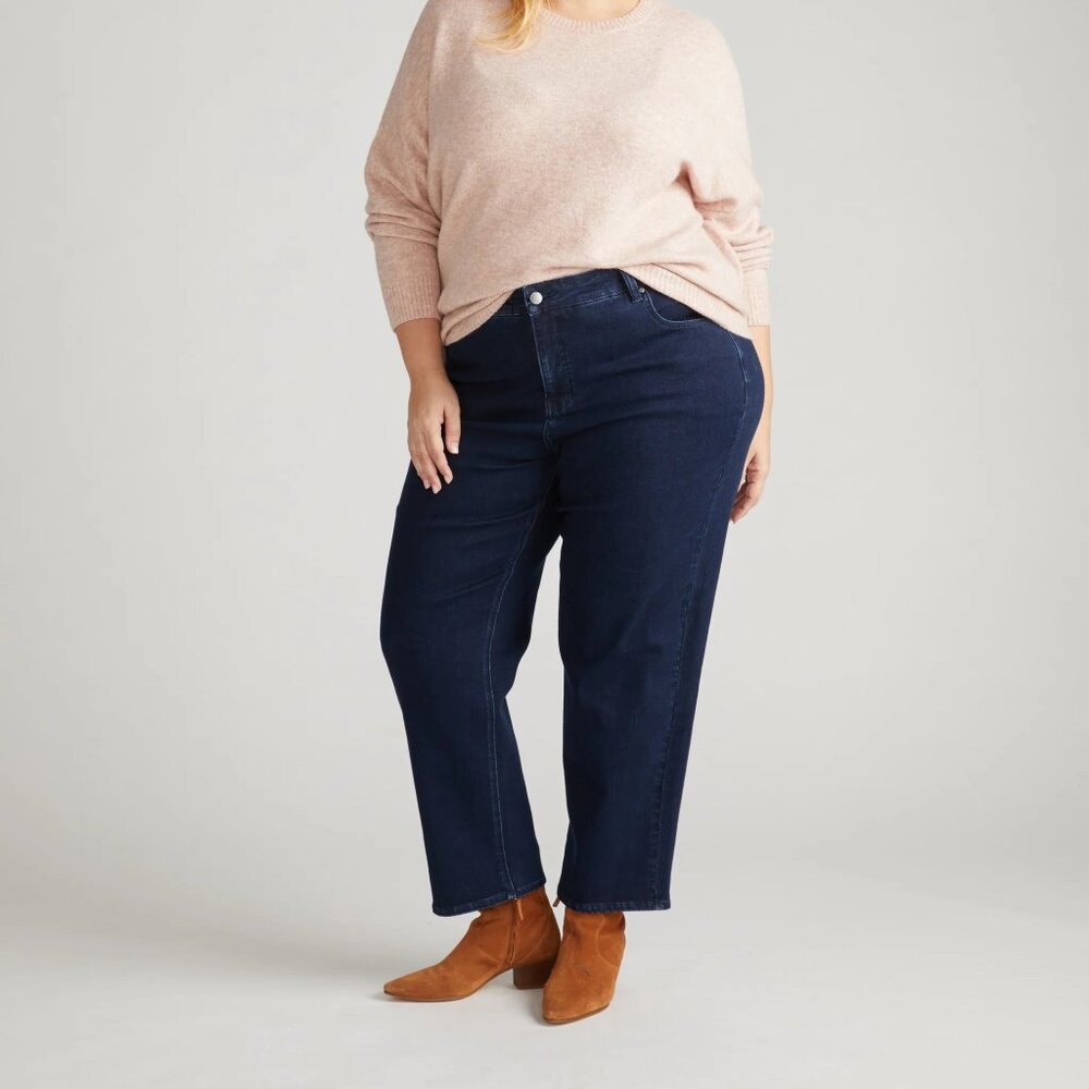 NWT Universal Standard Seine High Rise Straight Leg Jean - Dark Indigo, Size 4